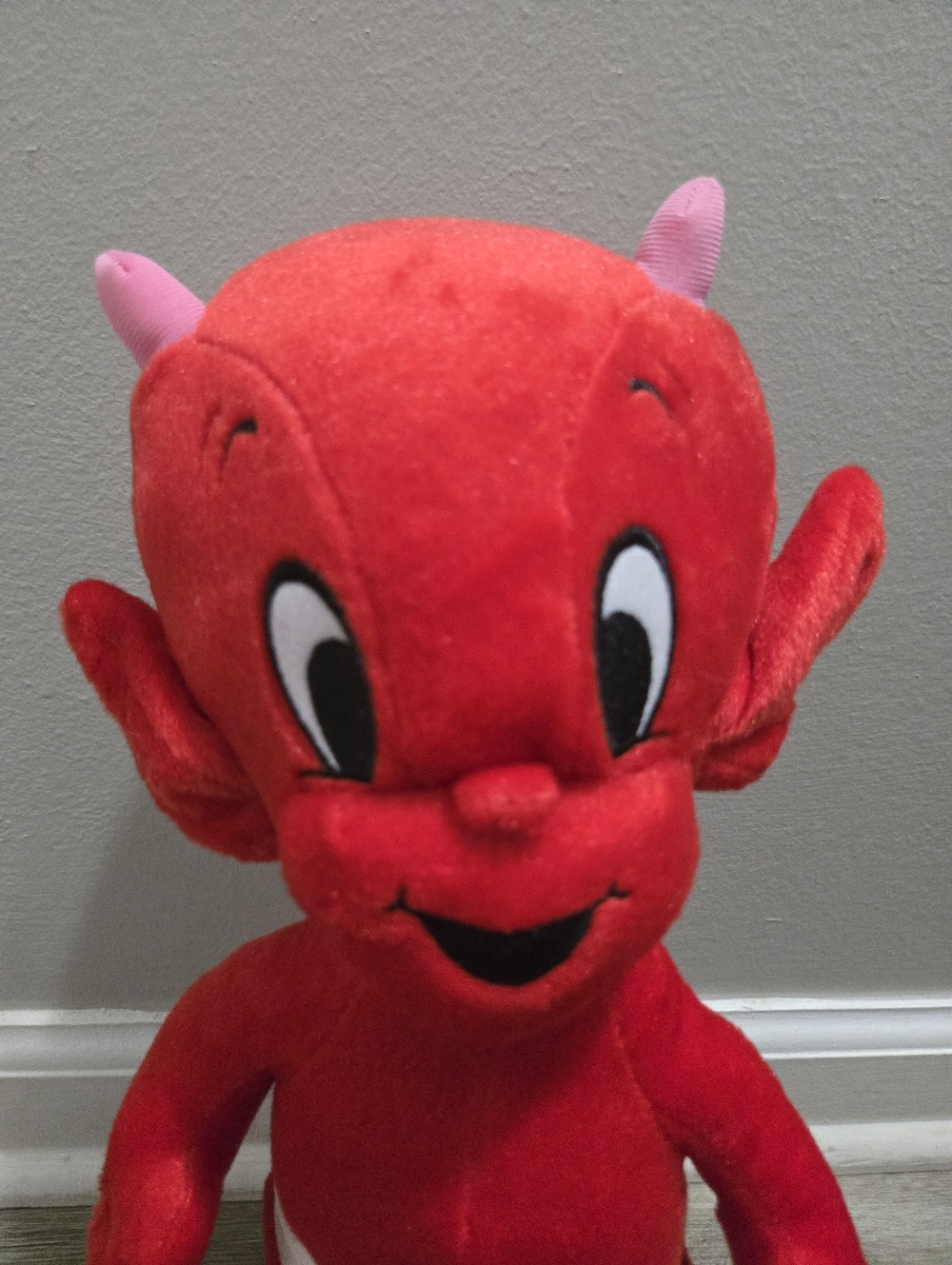 NEW Large Hot Stuff Red Devil Plush Toy 15 inches. NWT - Picture 2 of 9
